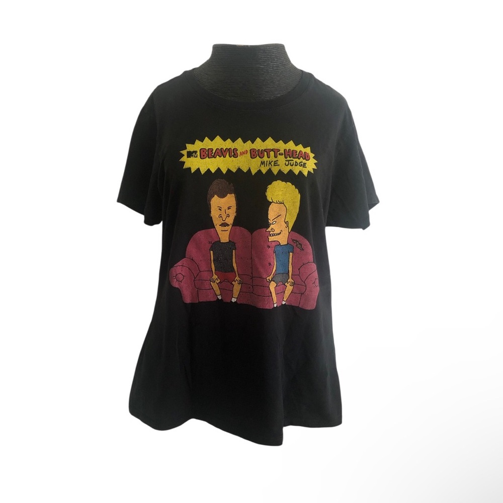 Vintage Port and Company Black Beavis & Butt-Head Graphic Tee with Pink Couch